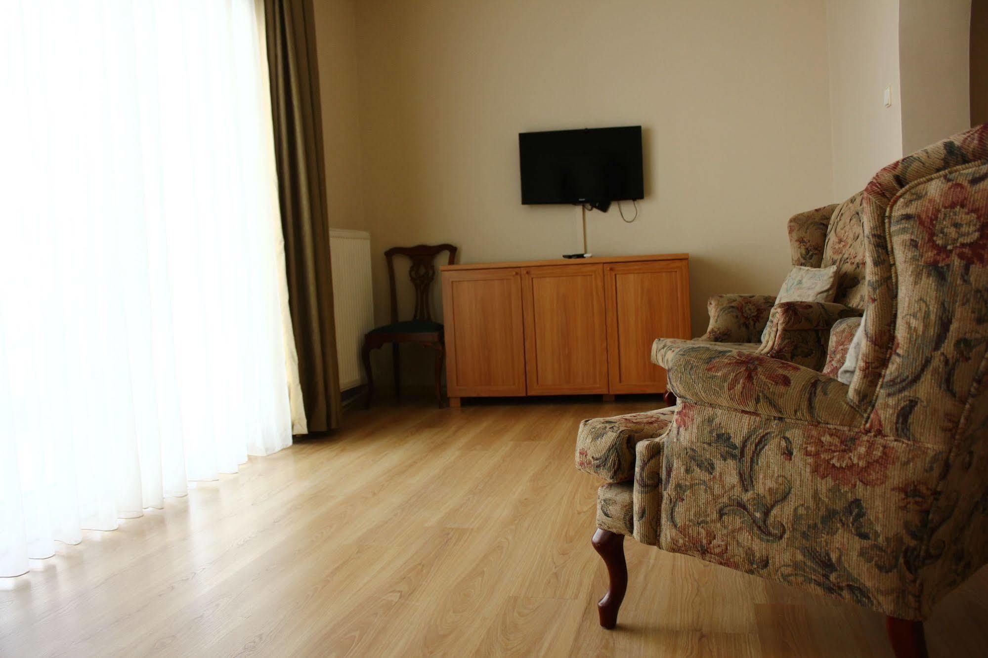 Bueyuekada Apart Hotel - Yeni Apart Adalar Exterior foto